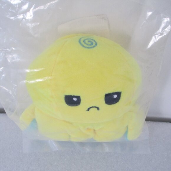 REVERSIBLE OCTOPUS PLUSHIE - Picture 6 of 6